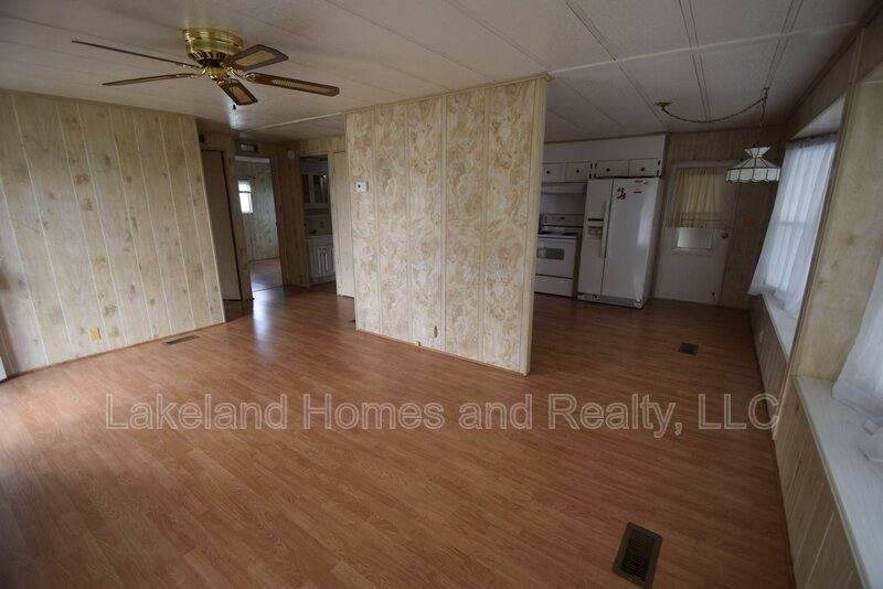 House for rent at 1567 Longbow Dr, Lakeland, FL 33810