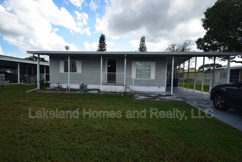 House for rent at 1567 Longbow Dr, Lakeland, FL 33810