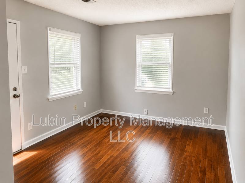 House for rent at 2358 Zanone Ave, Memphis, TN 38114