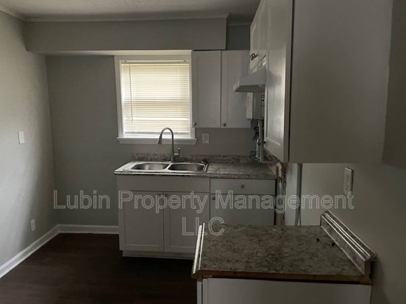 House for rent at 2358 Zanone Ave, Memphis, TN 38114