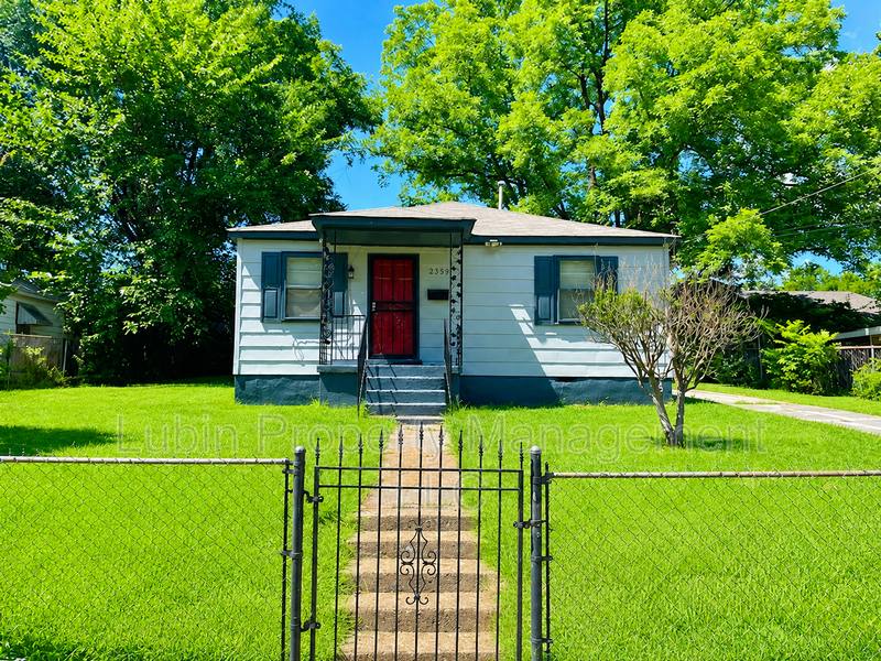 House for rent at 2358 Zanone Ave, Memphis, TN 38114