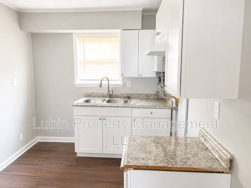 House for rent at 2358 Zanone Ave, Memphis, TN 38114