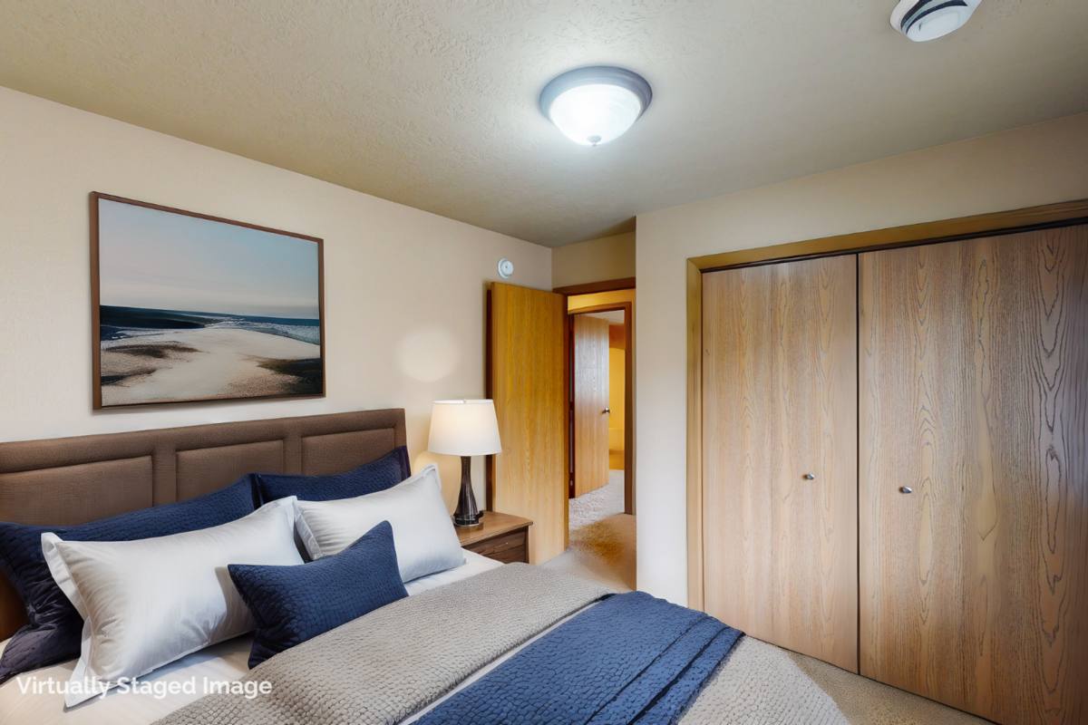 Apartment for rent at 900 N Joslyn Dr, Brandon, SD 57005