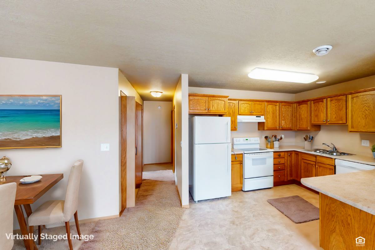 Apartment for rent at 900 N Joslyn Dr, Brandon, SD 57005