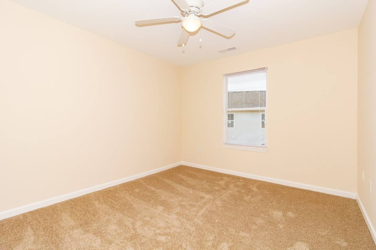 Apartment for rent at 110 Buffalo Trace, Winchester, KY 40391