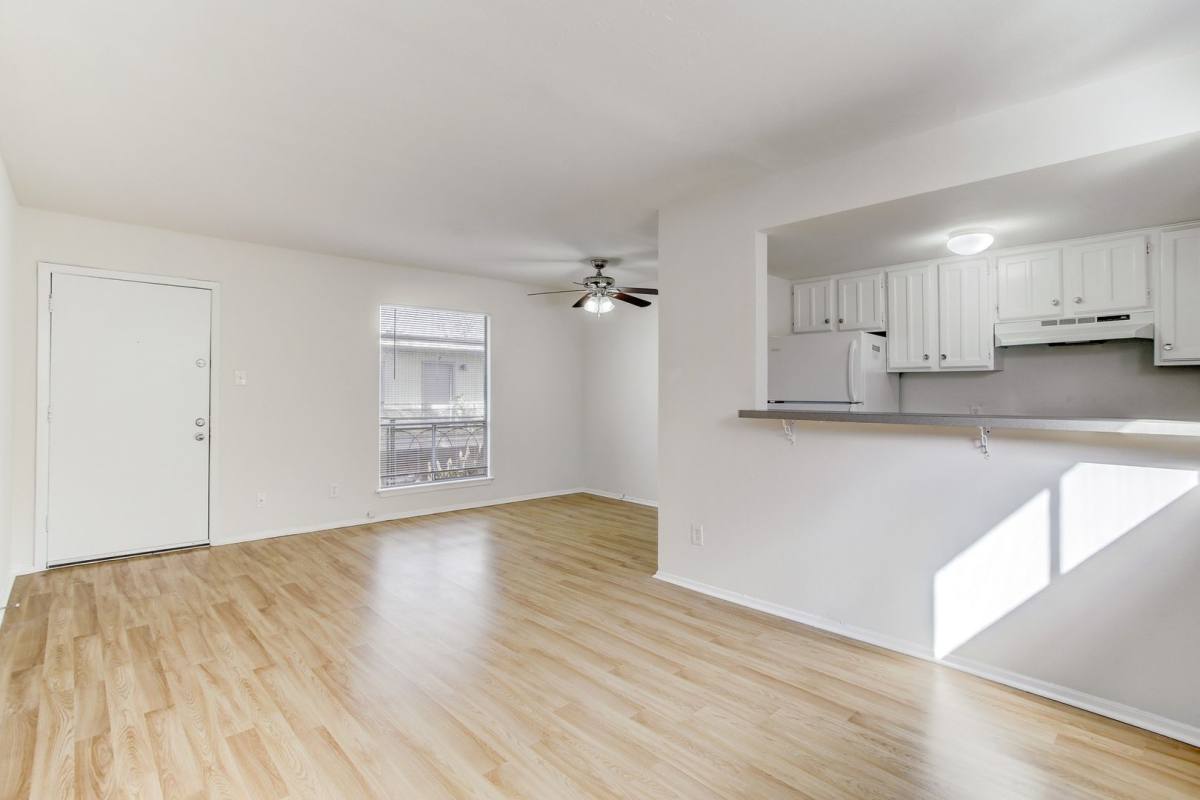 Apartment for rent at 3407 Graustark, Houston, TX 77006