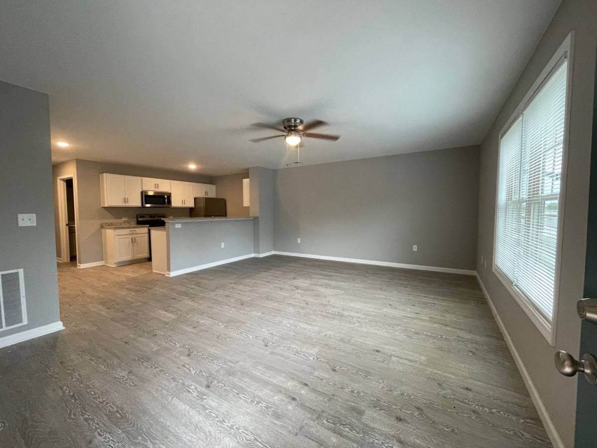 Apartment for rent at 100 Park Crest Court, Richmond, KY 40475
