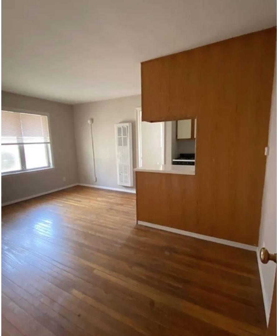 Apartment for rent at 511 W University Ave, Champaign, IL 61820