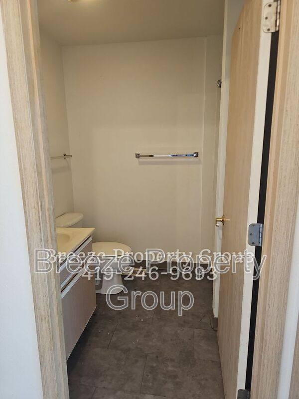 Apartment for rent at 332 14th St #303, Toledo, OH 43604