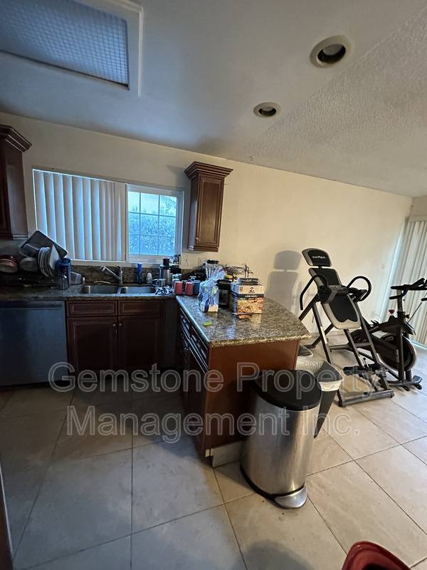 House for rent at 4839 Campanile Dr, San Diego, CA 92115