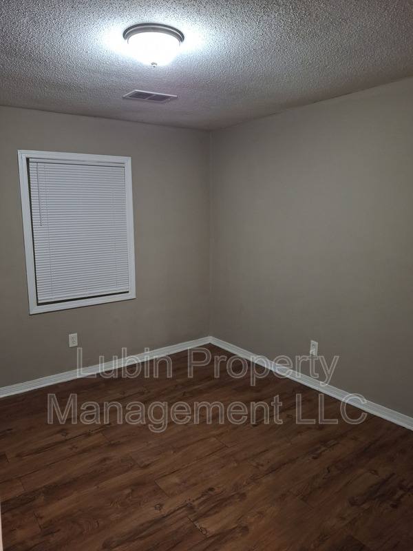 House for rent at 1221 Tahoe Rd, Memphis, TN 38109