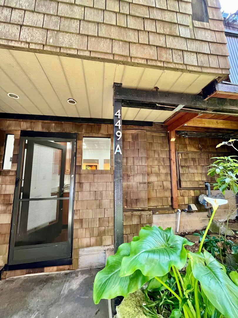 Apartment for rent at 449 Burnett Ave #A, San Francisco, CA 94131