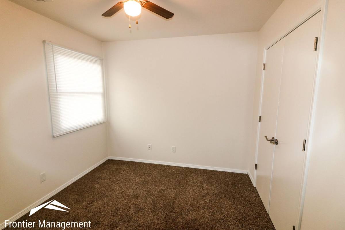 Apartment for rent at 1225 Ratone St, Manhattan, KS 66502