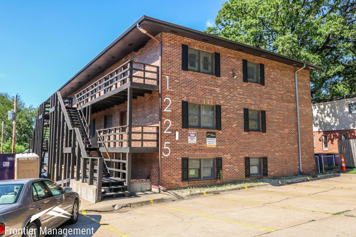 Apartment for rent at 1225 Ratone St, Manhattan, KS 66502