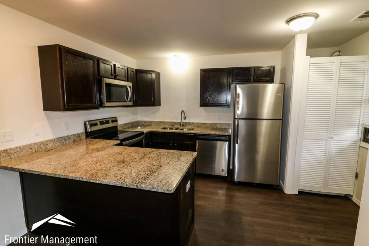 Apartment for rent at 1225 Ratone St, Manhattan, KS 66502