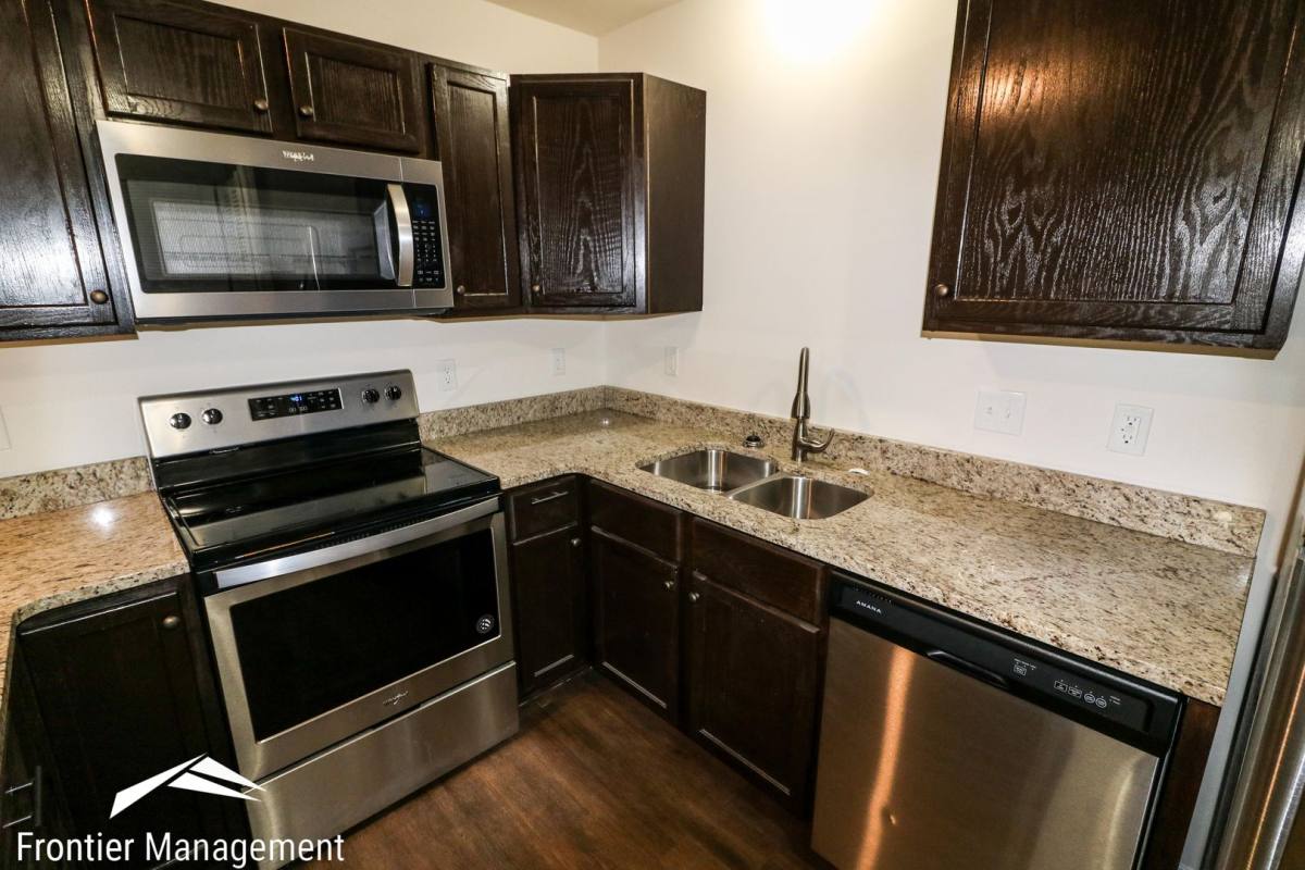 Apartment for rent at 1225 Ratone St, Manhattan, KS 66502