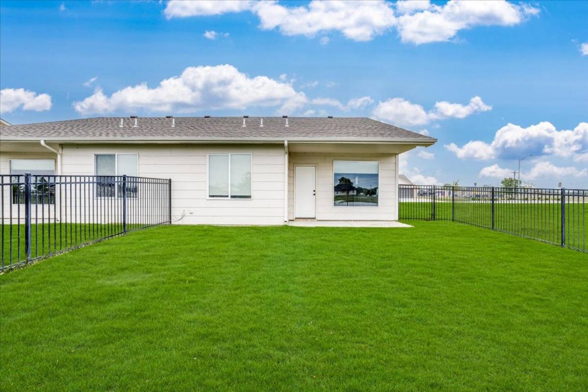 Apartment for rent at 11306 W 35th Circle S, Wichita, KS 67215