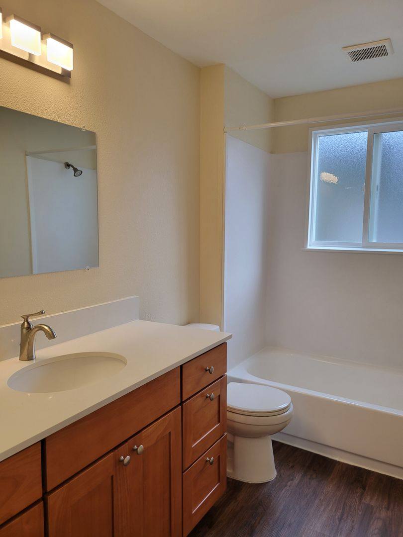 Apartment for rent at 13227 Ambaum Blvd SW, Seattle, WA 98146