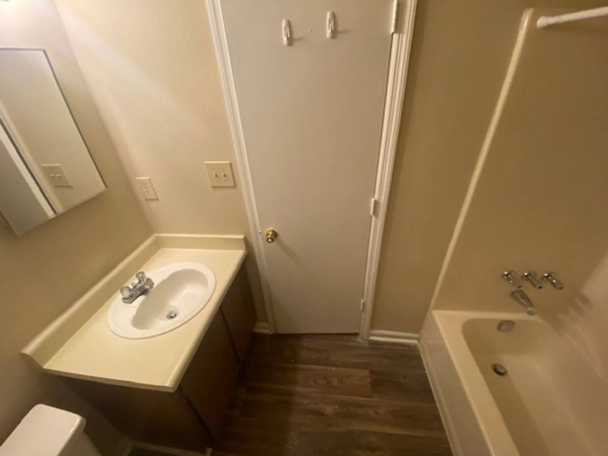 Apartment for rent at 1215 Oakplace Dr, Marietta, GA 30008