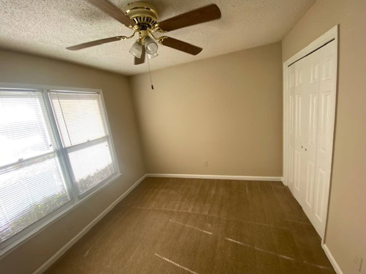 Apartment for rent at 1215 Oakplace Dr, Marietta, GA 30008