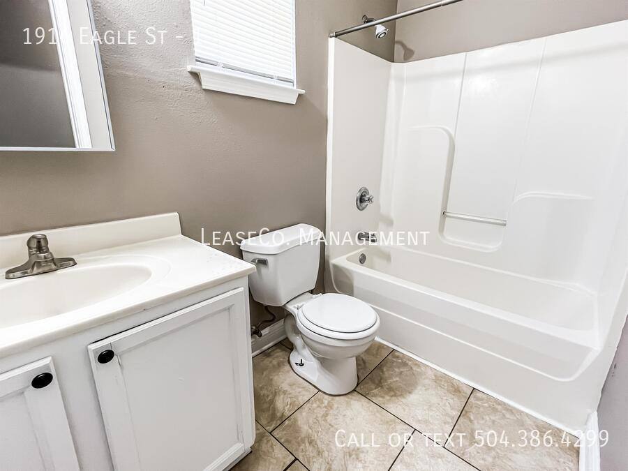 Apartment for rent at 1916 Eagle St #1, New Orleans, LA 70118