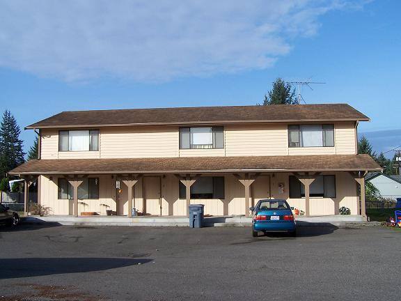 Townhouse for rent at 22416 40th Ave E, Spanaway, WA 98387