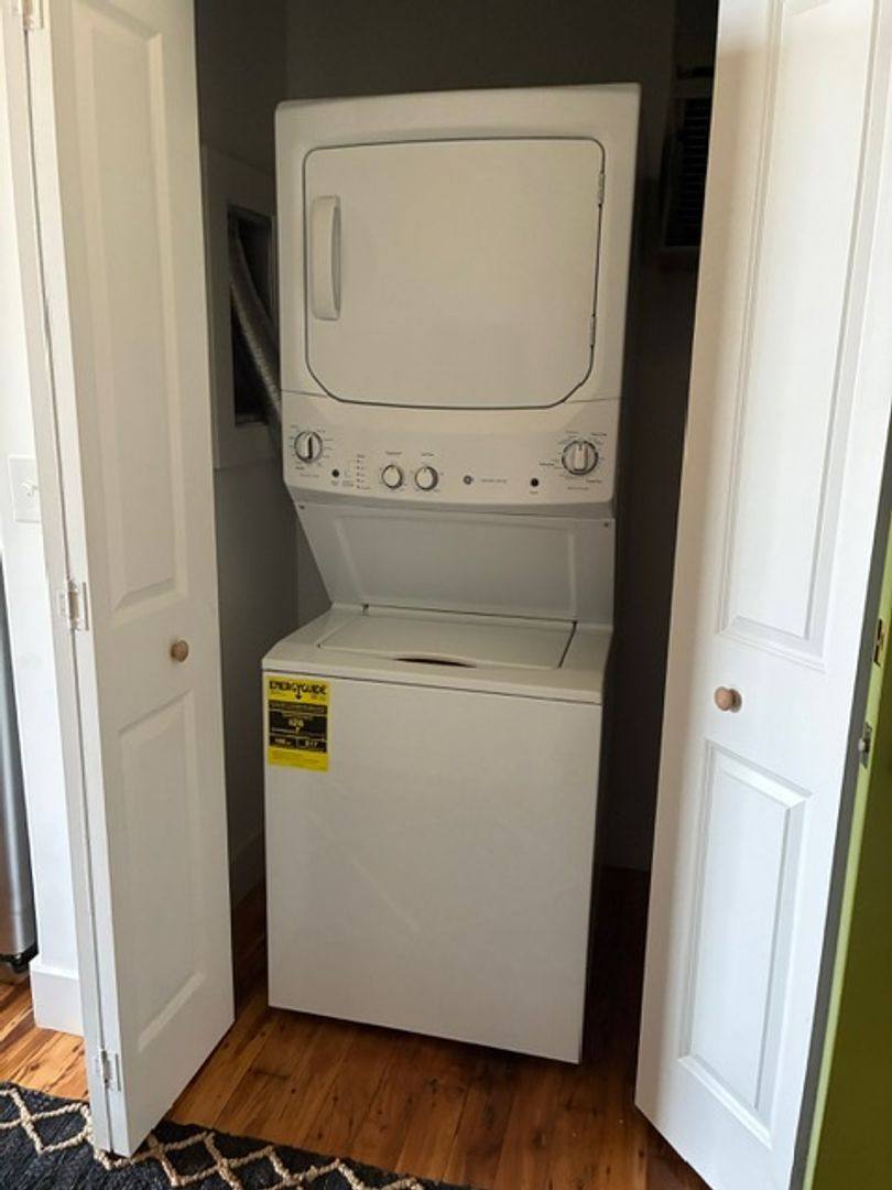 Apartment for rent at 502 W Broadway St, Griffin, GA 30223