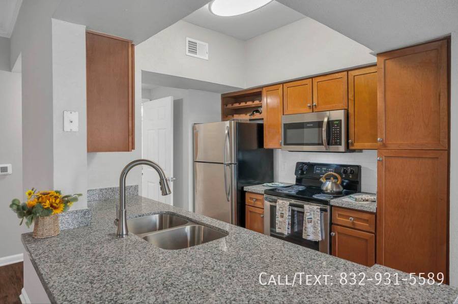 Apartment for rent at 6301 Miller Rd 2 #SEO8, Houston, TX 77049