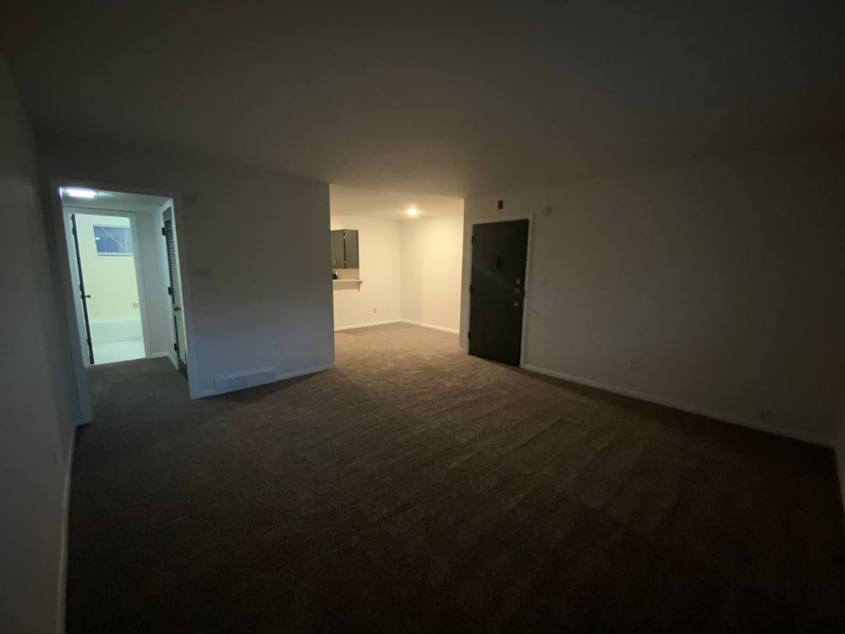 Apartment for rent at 105 W Broadway, Columbia, MO 65203
