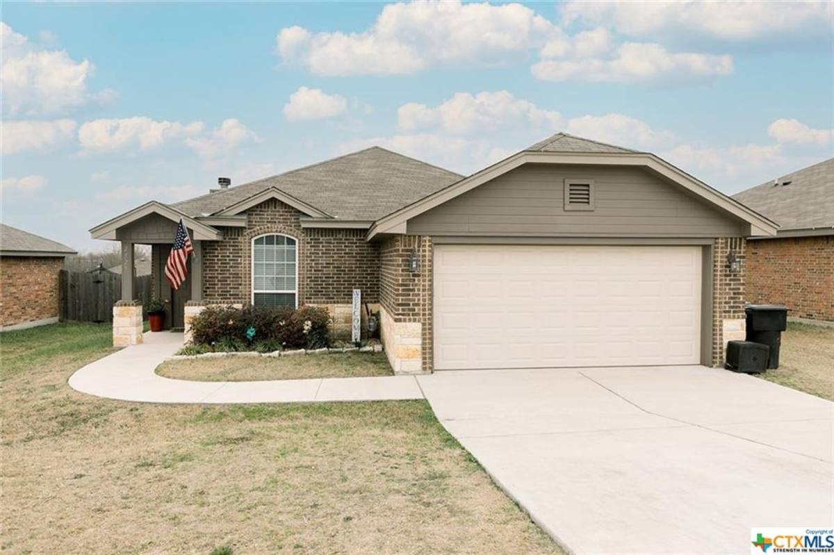 House for rent at 2525 Elk Creek Rd, Temple, TX 76504