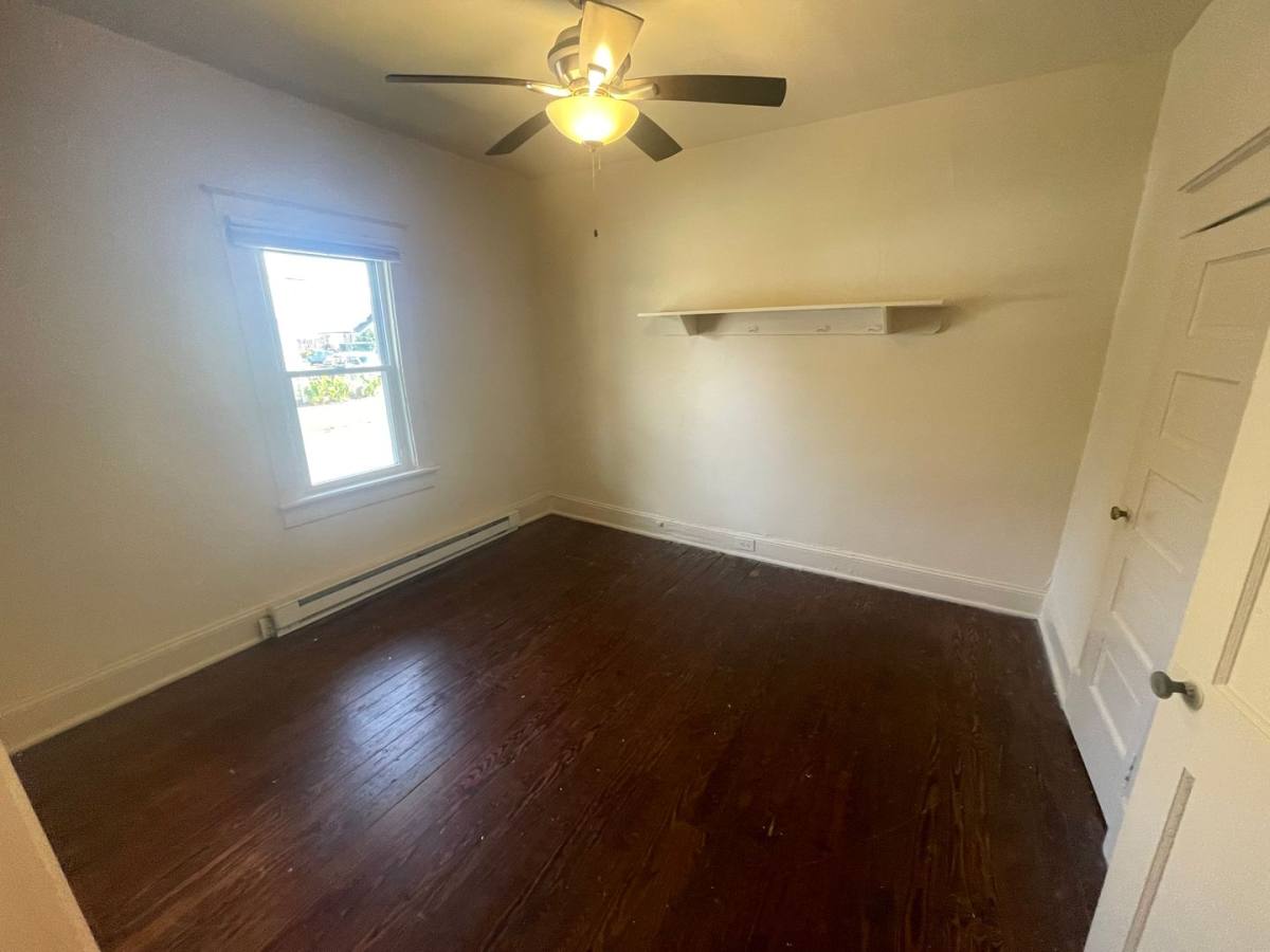 Apartment for rent at 126 B Suffolk Ave, Colonial Heights, VA 23834