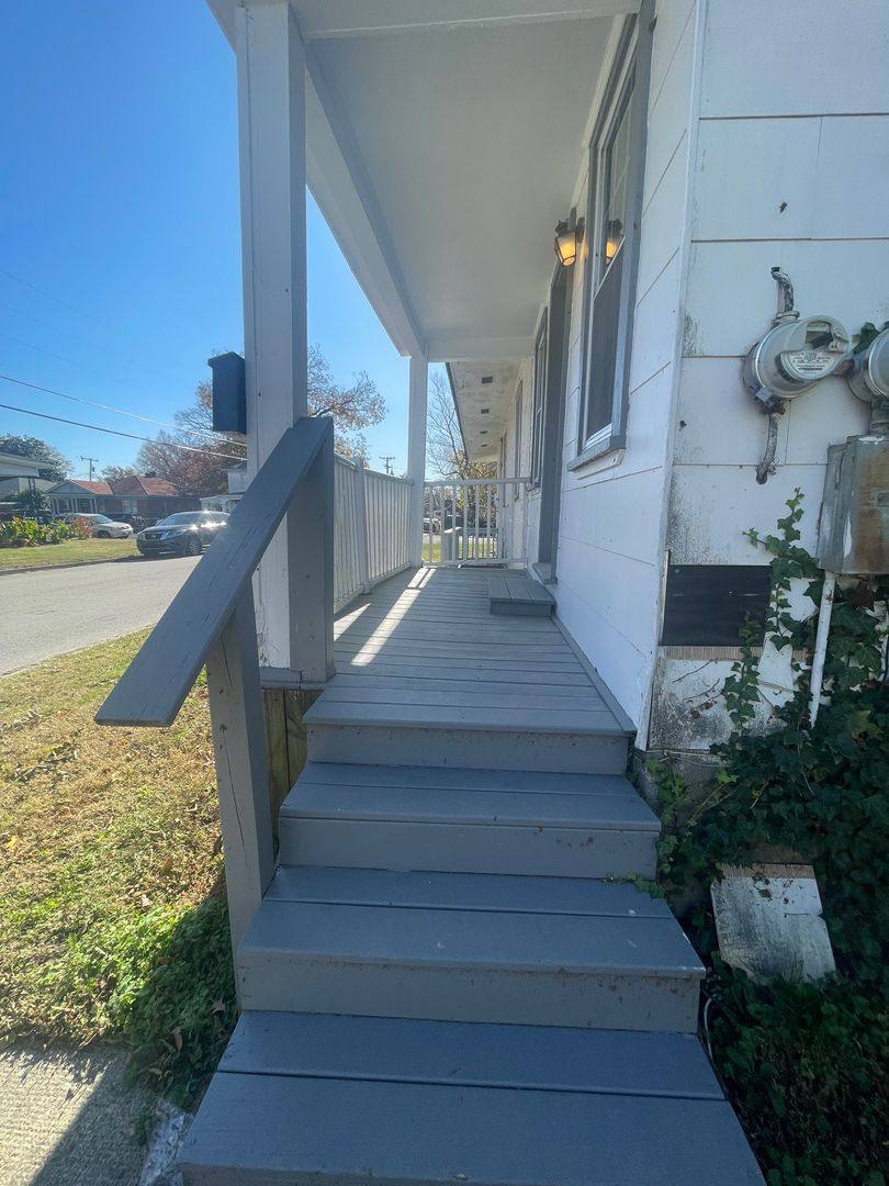 Apartment for rent at 126 B Suffolk Ave, Colonial Heights, VA 23834