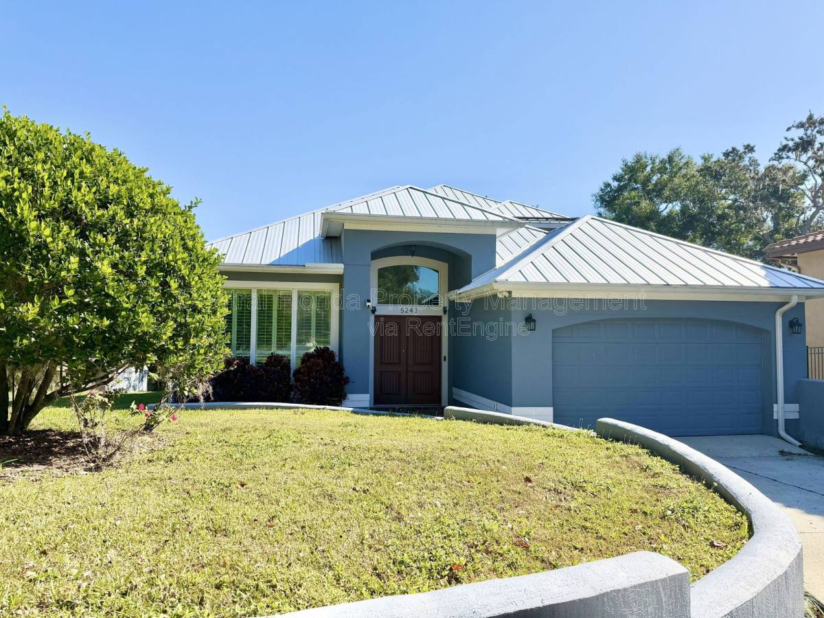 House for rent at 5243 W Lake Butler Rd, Windermere, FL 34786