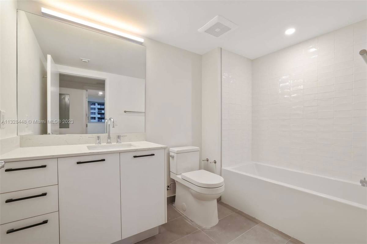 Apartment for rent at 1500 Bay Rd, Miami Beach, FL 33139