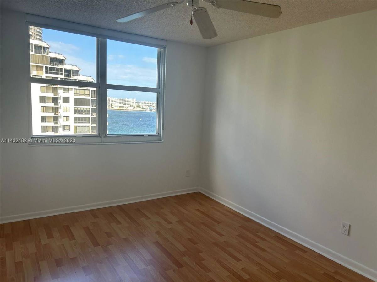 Apartment for rent at 770 Claughton Island Dr, Miami, FL 33131