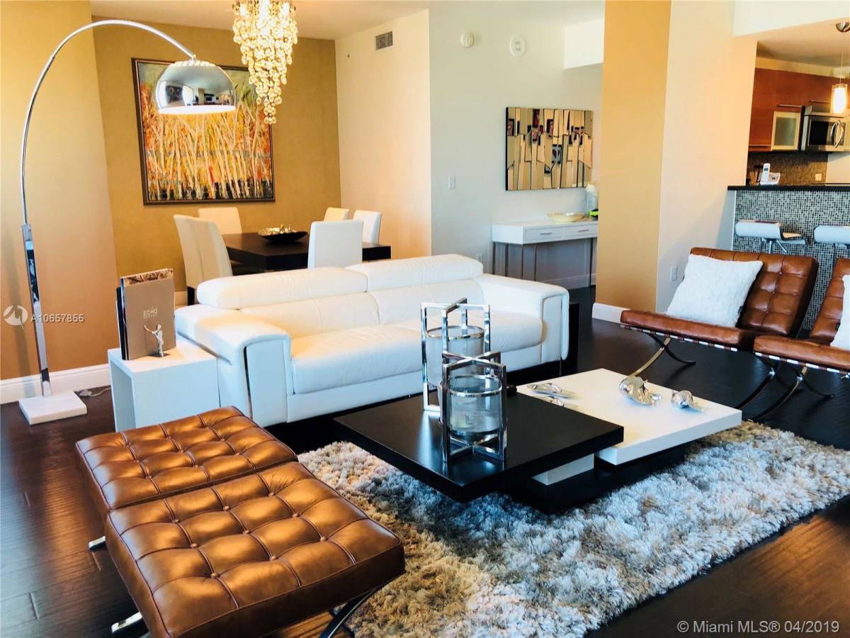 Apartment for rent at 244 Biscayne Blvd, Miami, FL 33132