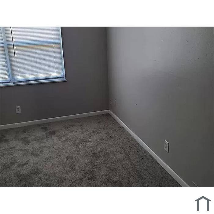 Apartment for rent at 800 Minette Circle #105, Louisville, KY 40258
