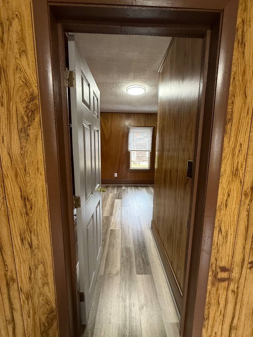 House for rent at 221 Valley Pike Rd, Bristol, TN 37620