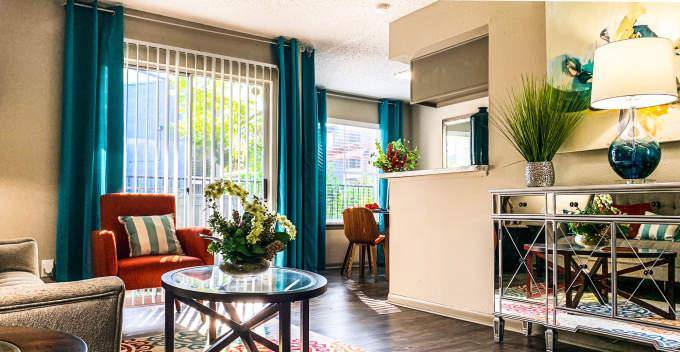 8410 W Bartell Dr, Houston, TX 77054 - Apartment For Rent - Image 3