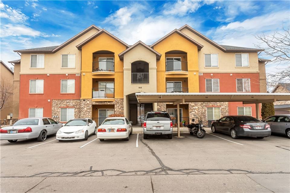 Apartment for rent at 952 W 270 S #301, Pleasant Grove, UT 84062