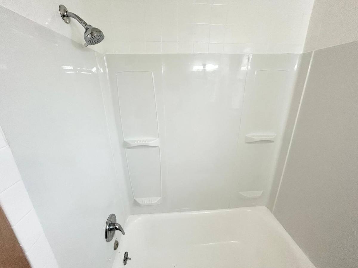 Townhouse for rent at 100-139 W Bellecrest Ave, Pittsburgh, PA 15227
