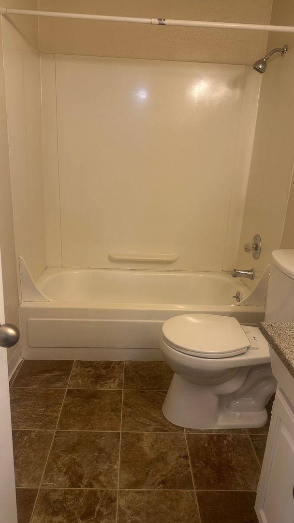 Apartment for rent at 2998 NE 18th Court, Gresham, OR 97030