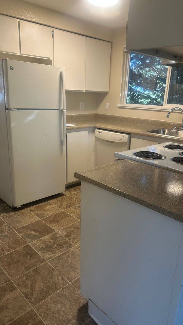 Apartment for rent at 2998 NE 18th Court, Gresham, OR 97030
