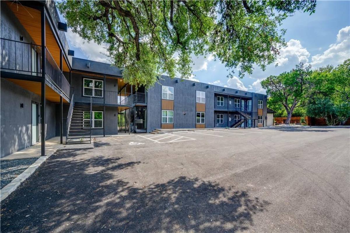Apartment for rent at 513 Pecan Grove Rd, Austin, TX 78704