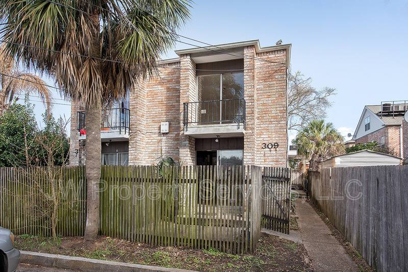 House for rent at 309 Lilac St, Metairie, LA 70005