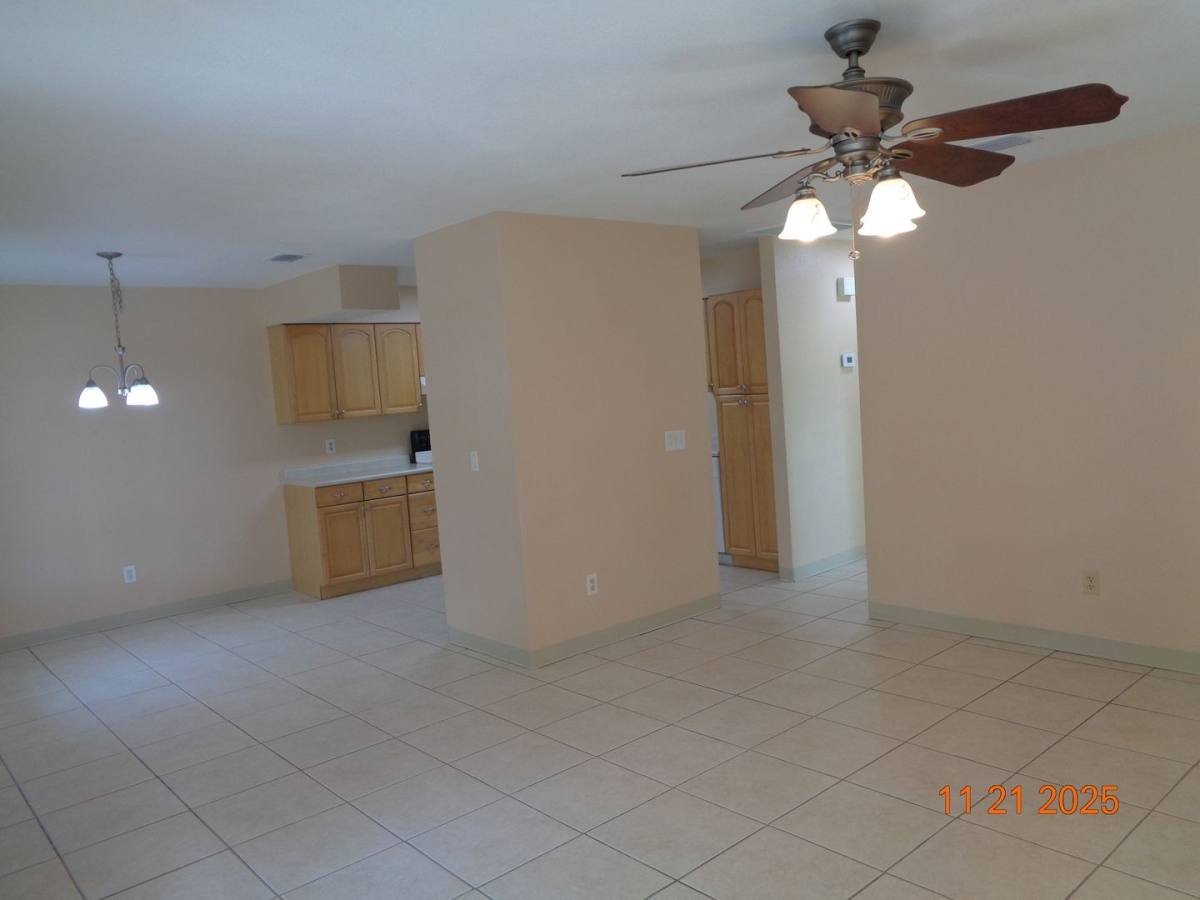 House for rent at 3413 Juniper Dr, Edgewater, FL 32141