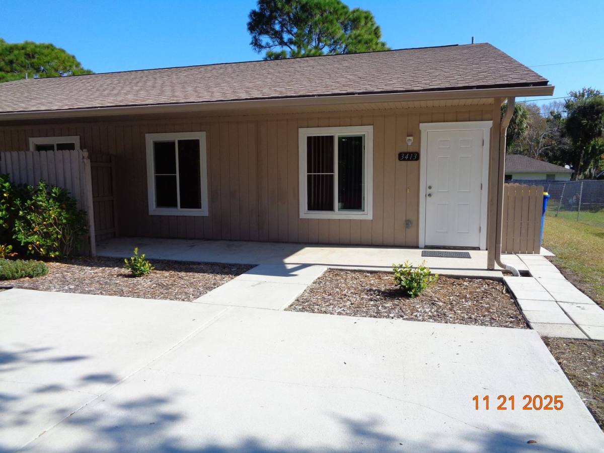 House for rent at 3413 Juniper Dr, Edgewater, FL 32141