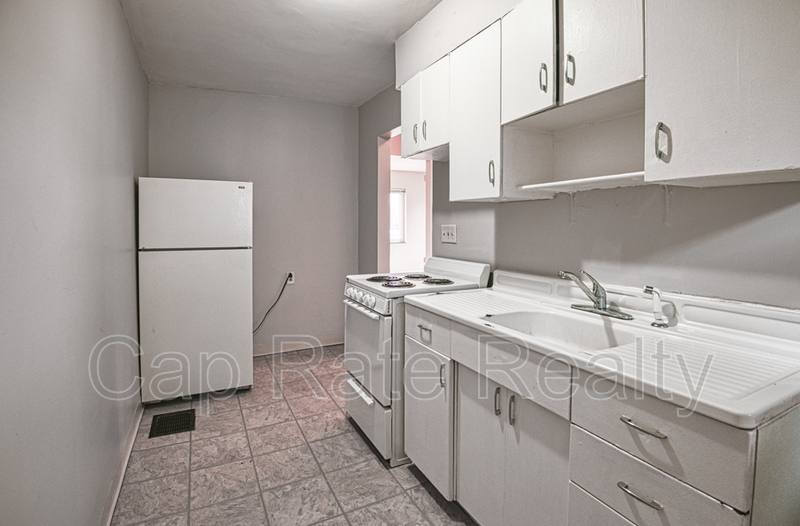 Apartment for rent at 81 N Hampton Rd #B, Columbus, OH 43213