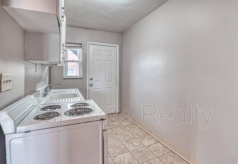 Apartment for rent at 81 N Hampton Rd #B, Columbus, OH 43213