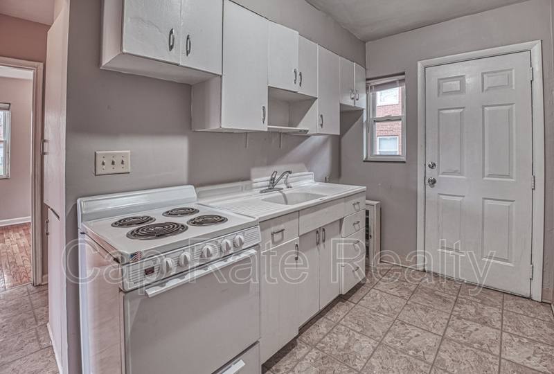 Apartment for rent at 81 N Hampton Rd #B, Columbus, OH 43213